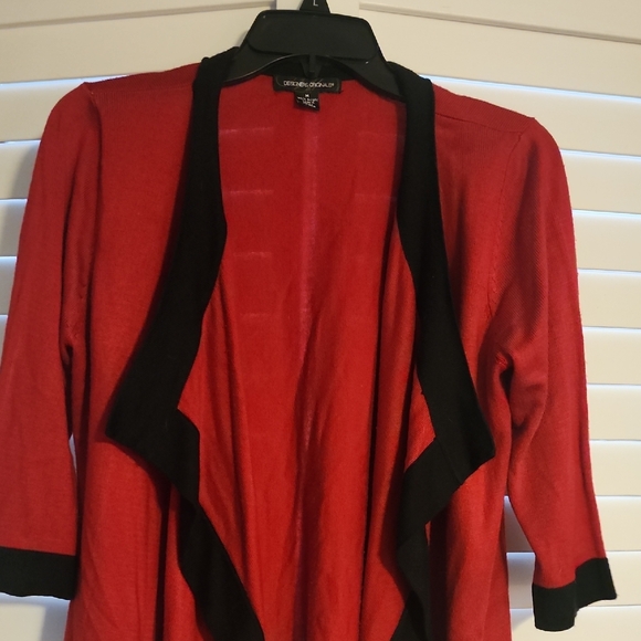 Red and Black Open Cardigan - Picture 2 of 6